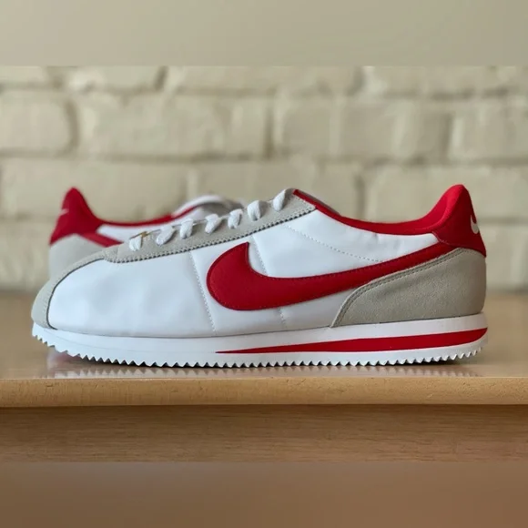 Nike ID Cortez 72’ Running Shoes FJ8890-905 White Red Retro Men Size 11.5 / 13W